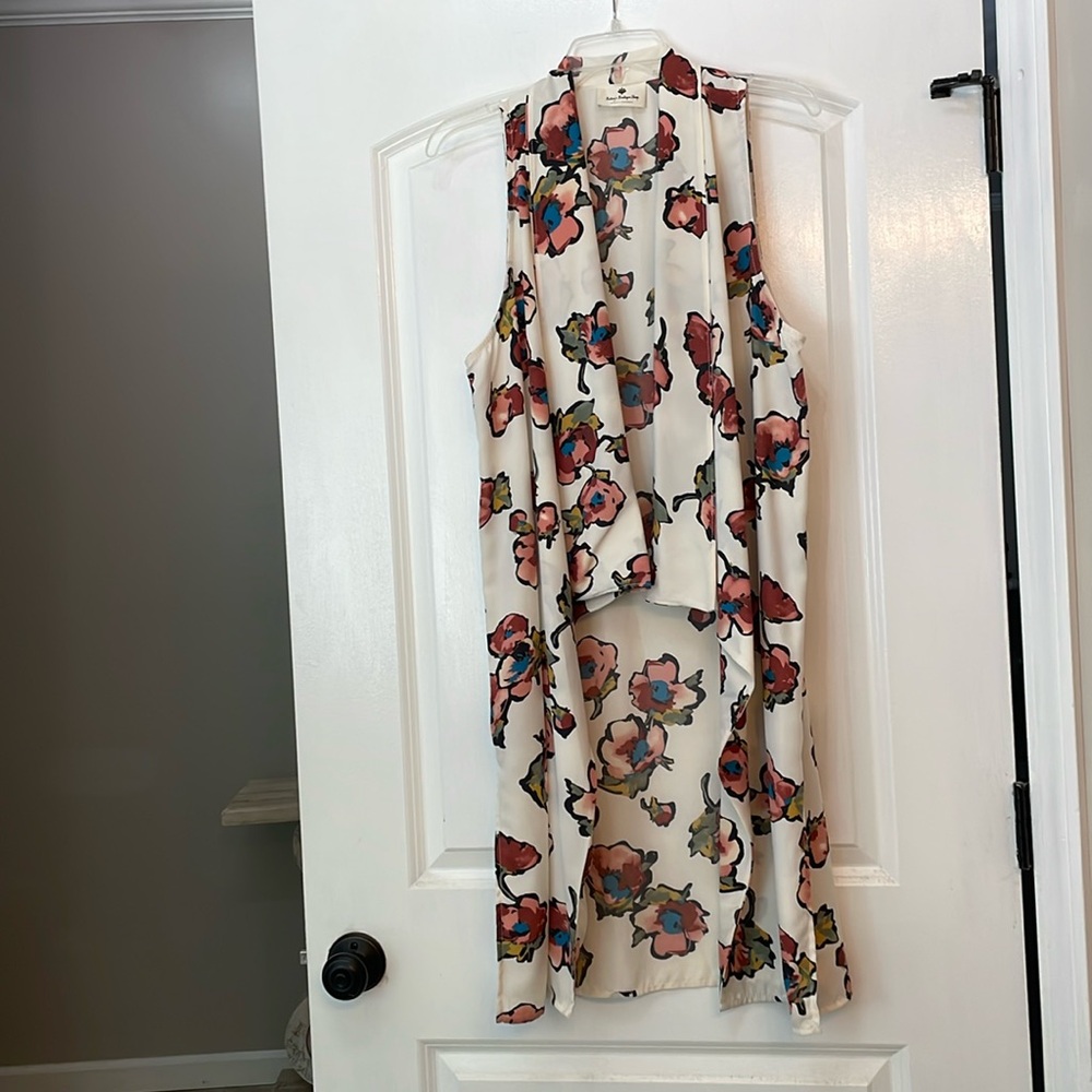 Kimono/Ruana style vest never worn, NWOT